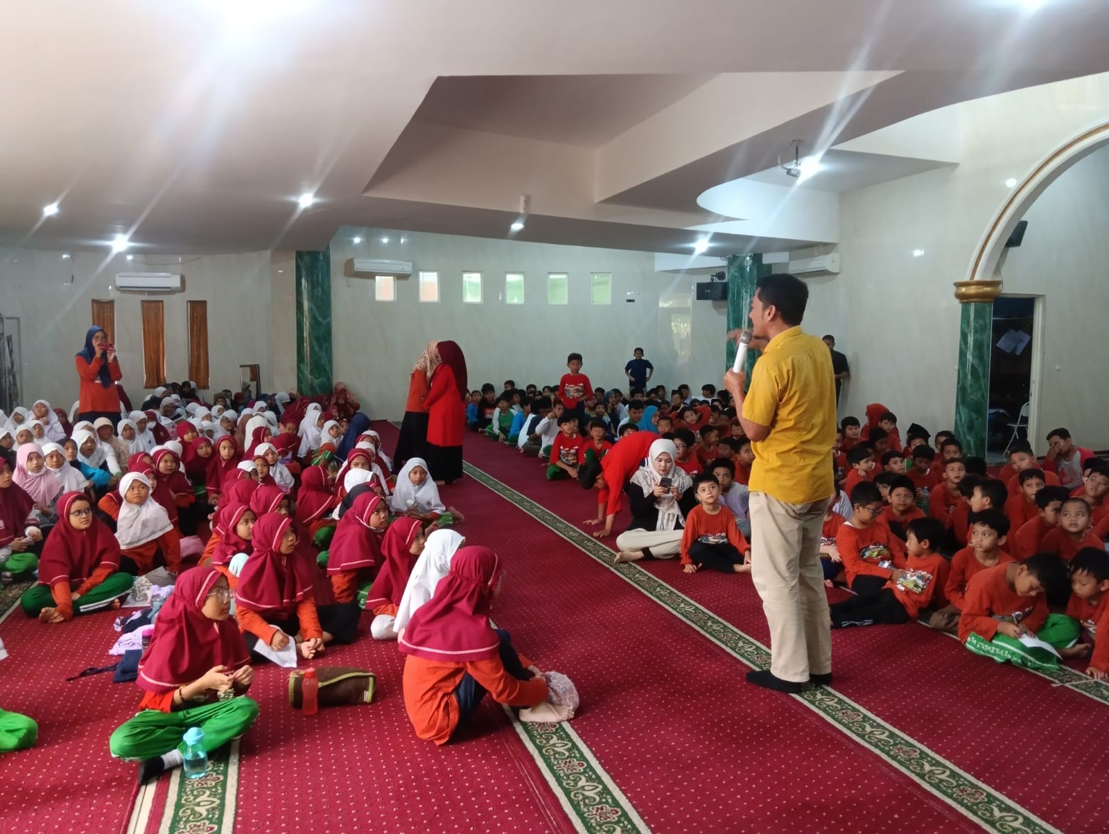 Roadshow Workshop Membaca Di SD Muhammadiyah 24